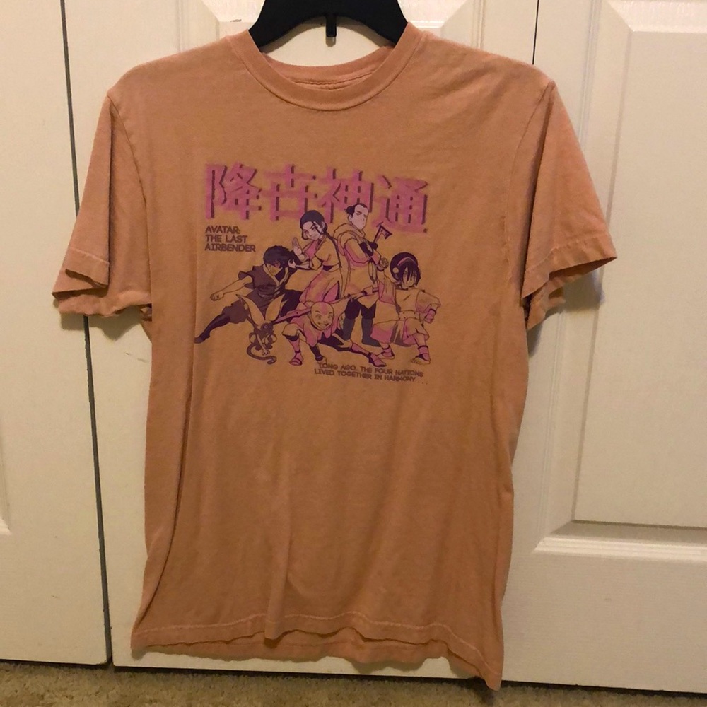 Hot topic Avatar the Last Airbender size women’s medium t-shirt.